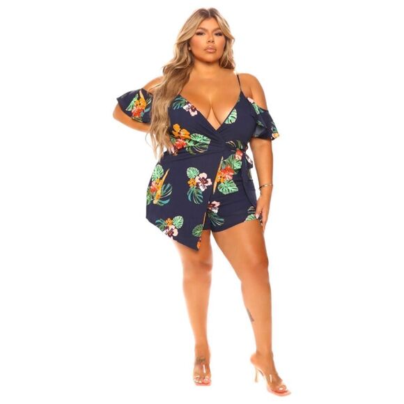 FASHION NOVA VIDETTE Navy Blue Floral Side Tie Romper 3X - Picture 5 of 16